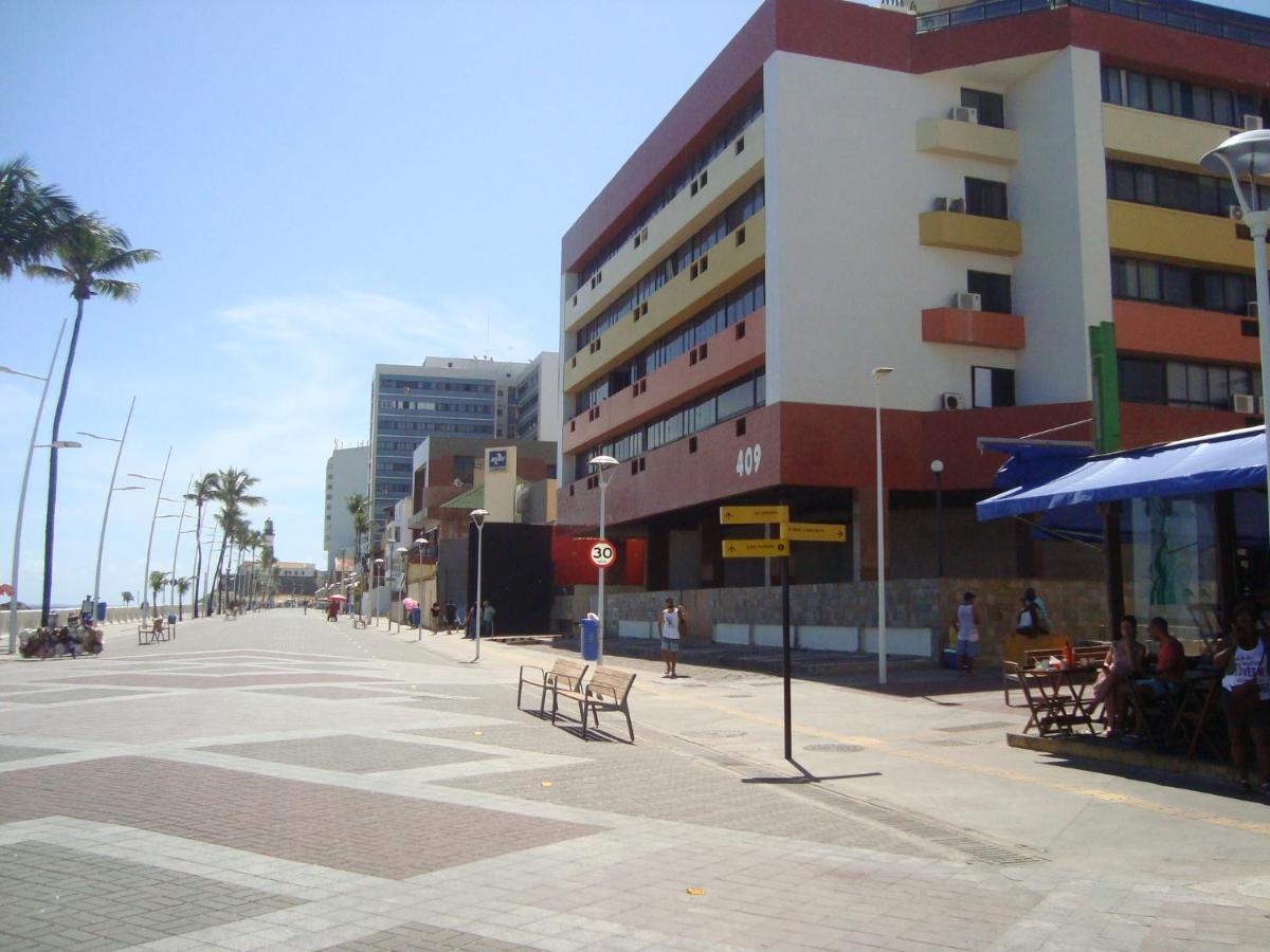 Farol Da Barra 209 Apartment Salvador Bagian luar foto
